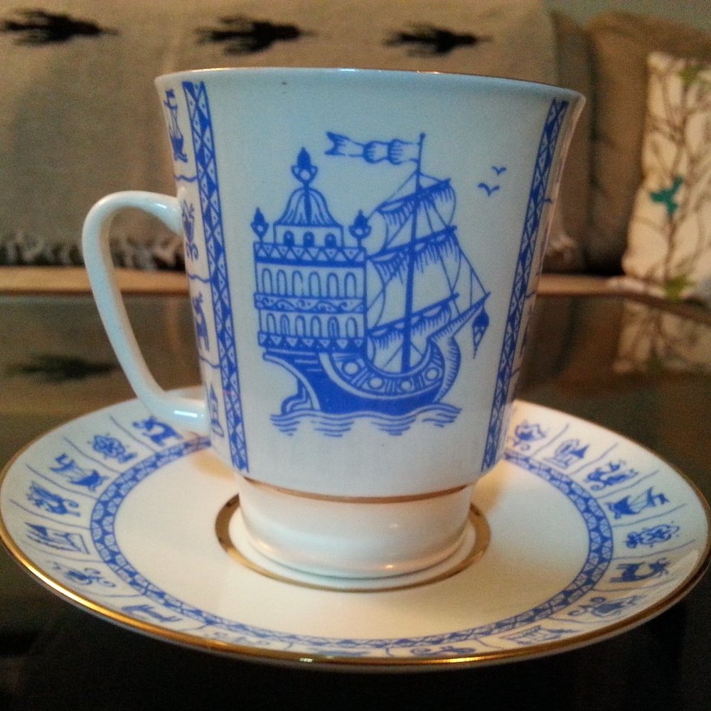 Vintage Lomonosov USSR Teacup Saucer Set